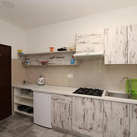 Se-na Apartment